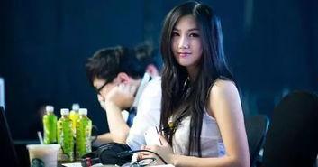 娱乐吃瓜人物解说视频